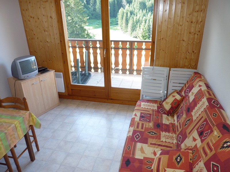 RESIDENCE DE DROUZIN  (  )