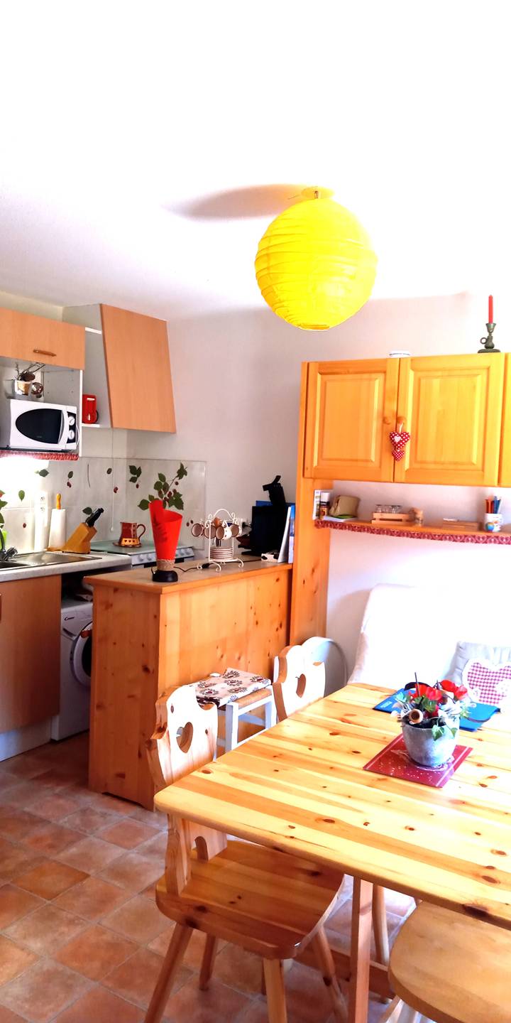 RESIDENCE DE DROUZIN  (  )